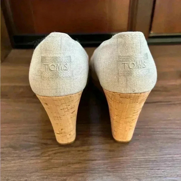 TOMS Classic Espadrille Wedge - Picture 3 of 4